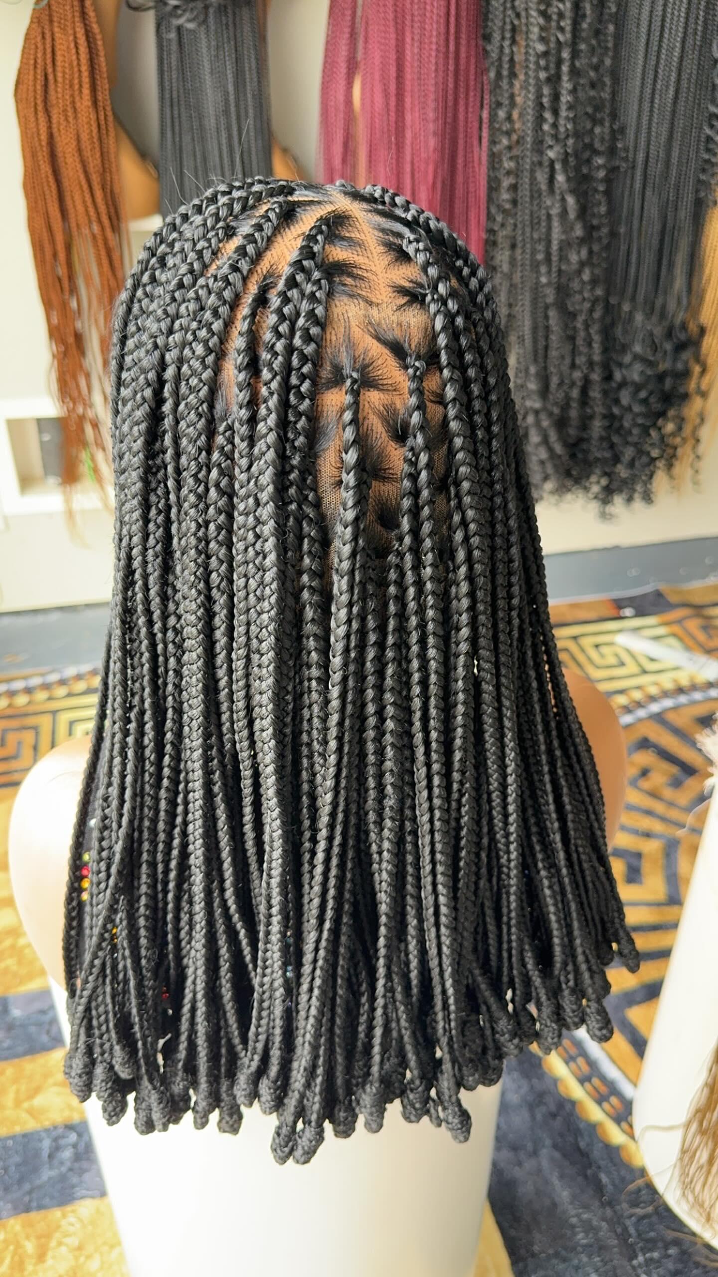 Short triangle  knotless braids